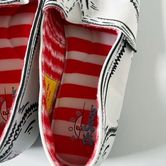 Bobs Skechers Plush Dr. Suess Canvas White Black Memory Foam Shoes Sneakers 10 - Picture 15 of 16